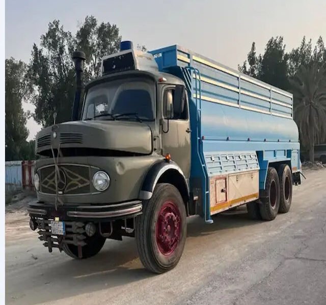 Mercedes Bouz Model 1977